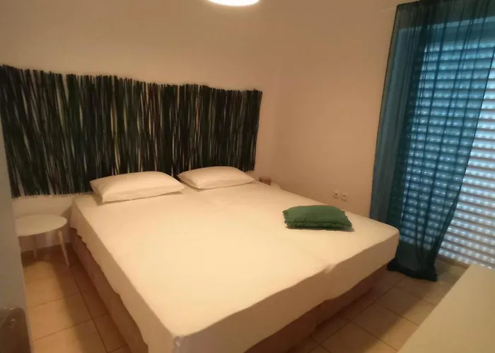 Sonema Seaside Apt
